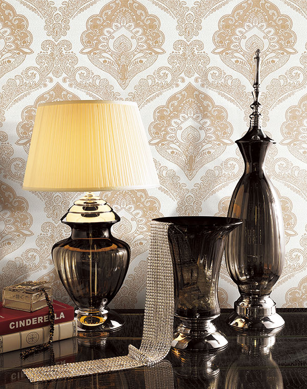 SEAMLESS WALL CLOTH