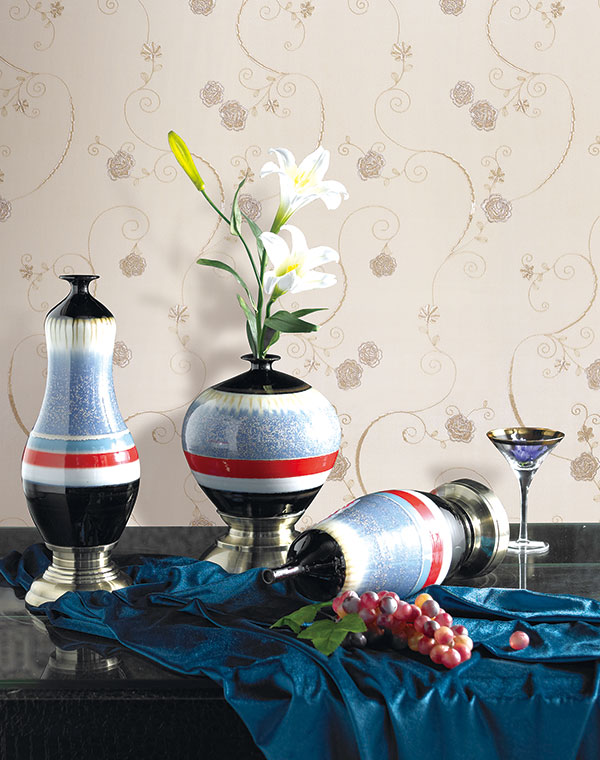 SEAMLESS WALL CLOTH